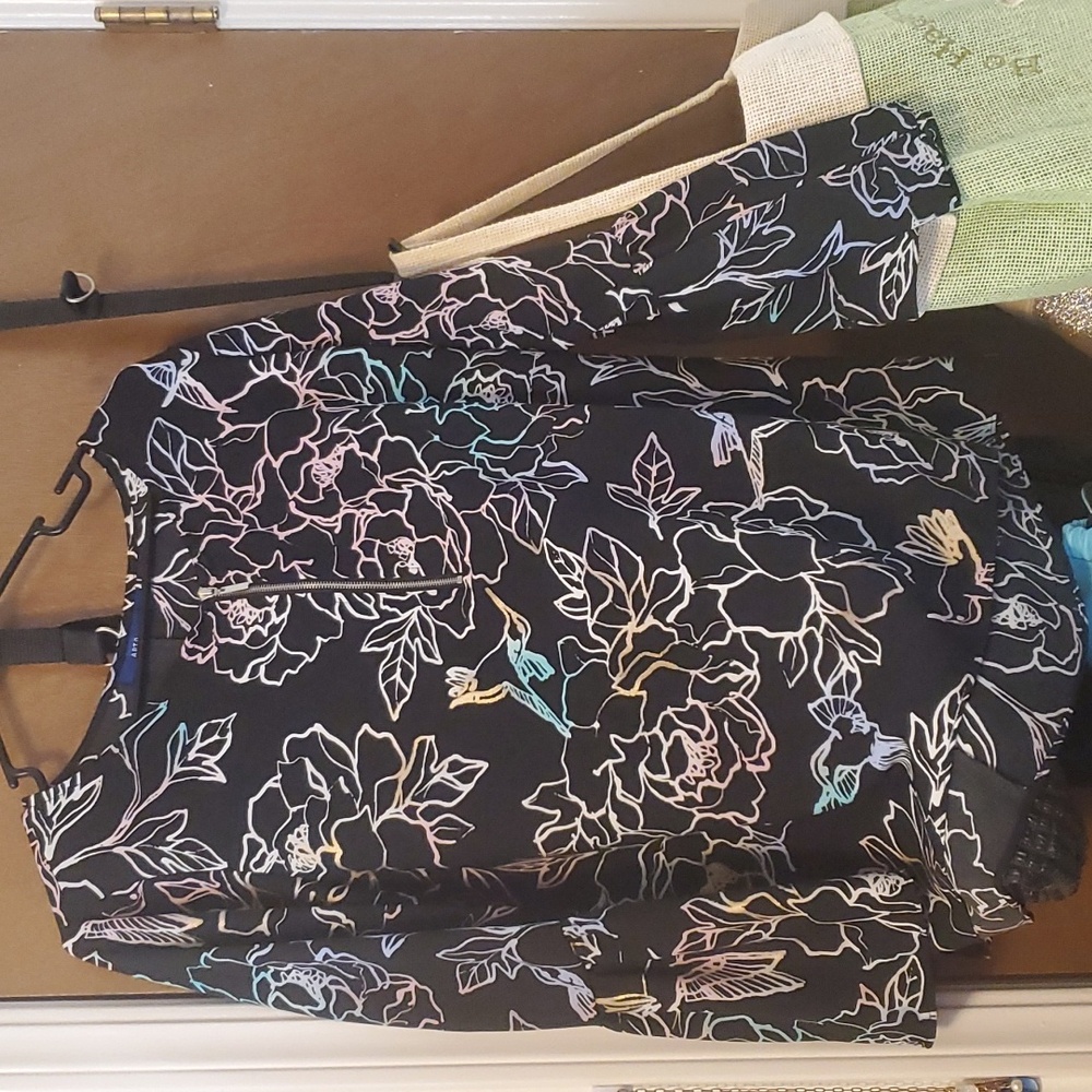 Women's blouse